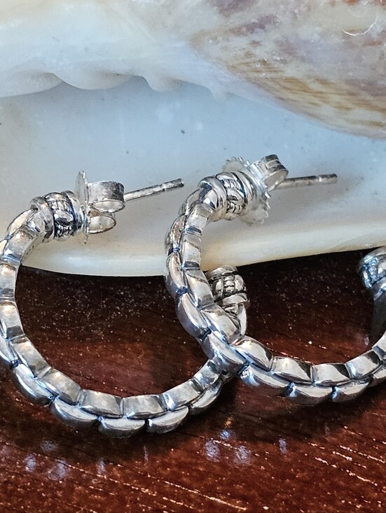 JAI Jewelry - JAI by John Hardy Sterling Silver Textured Integrated Solid Chain Hoops 1”
